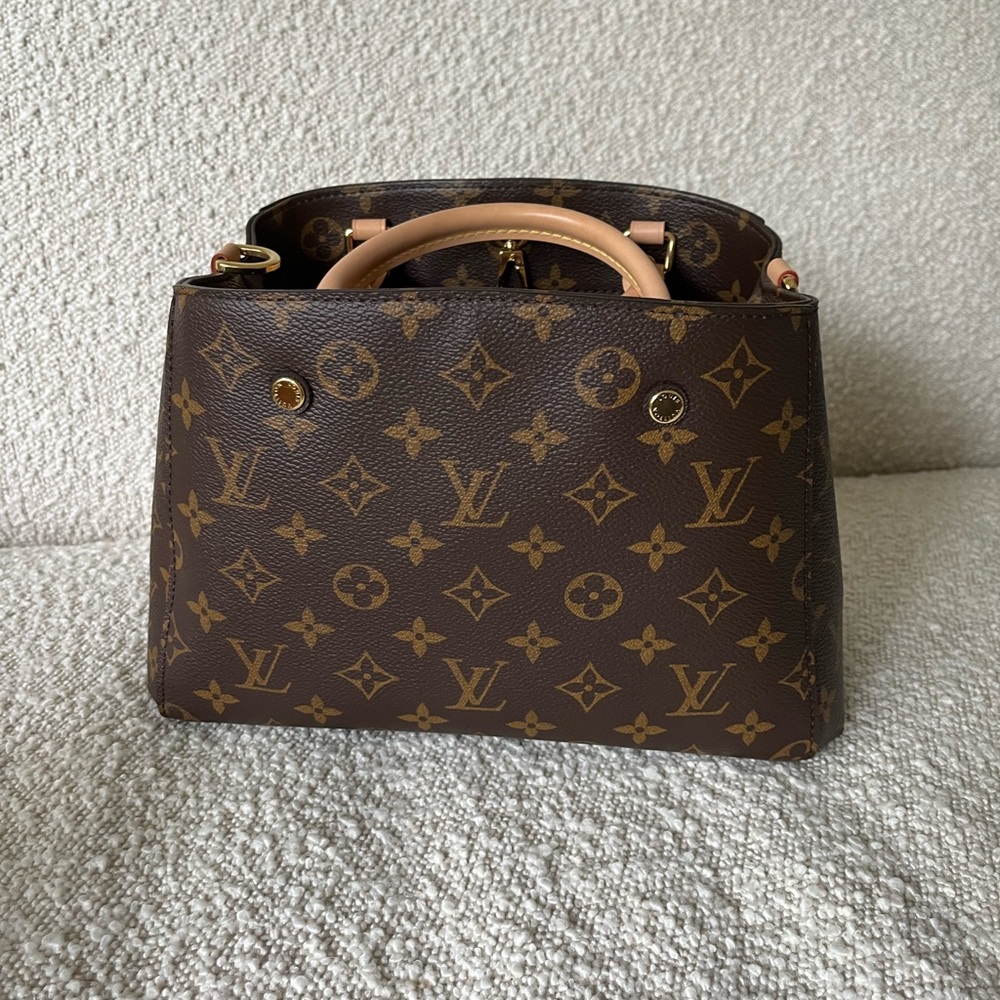 Louis Vuitton Montaigne BB